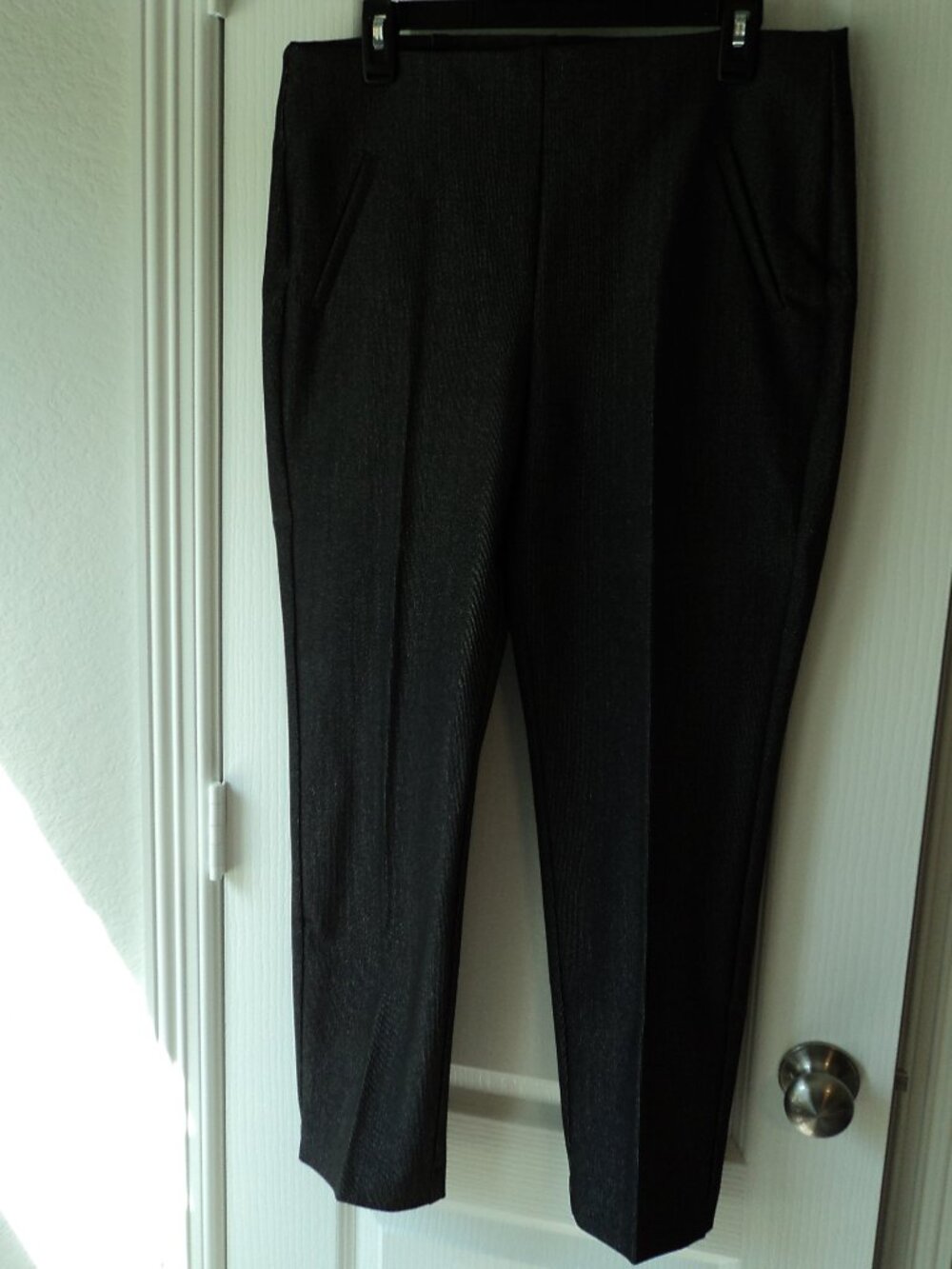 Jet Shimmer Ponte Pull on Slim Ankle Pant Fashion Black NWT